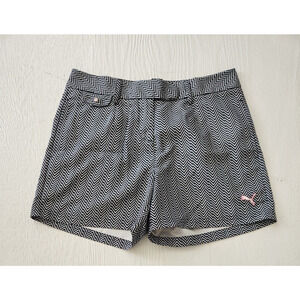 Puma Women's Black & White Geometric Chevron Print Outdoor Short (sample item)